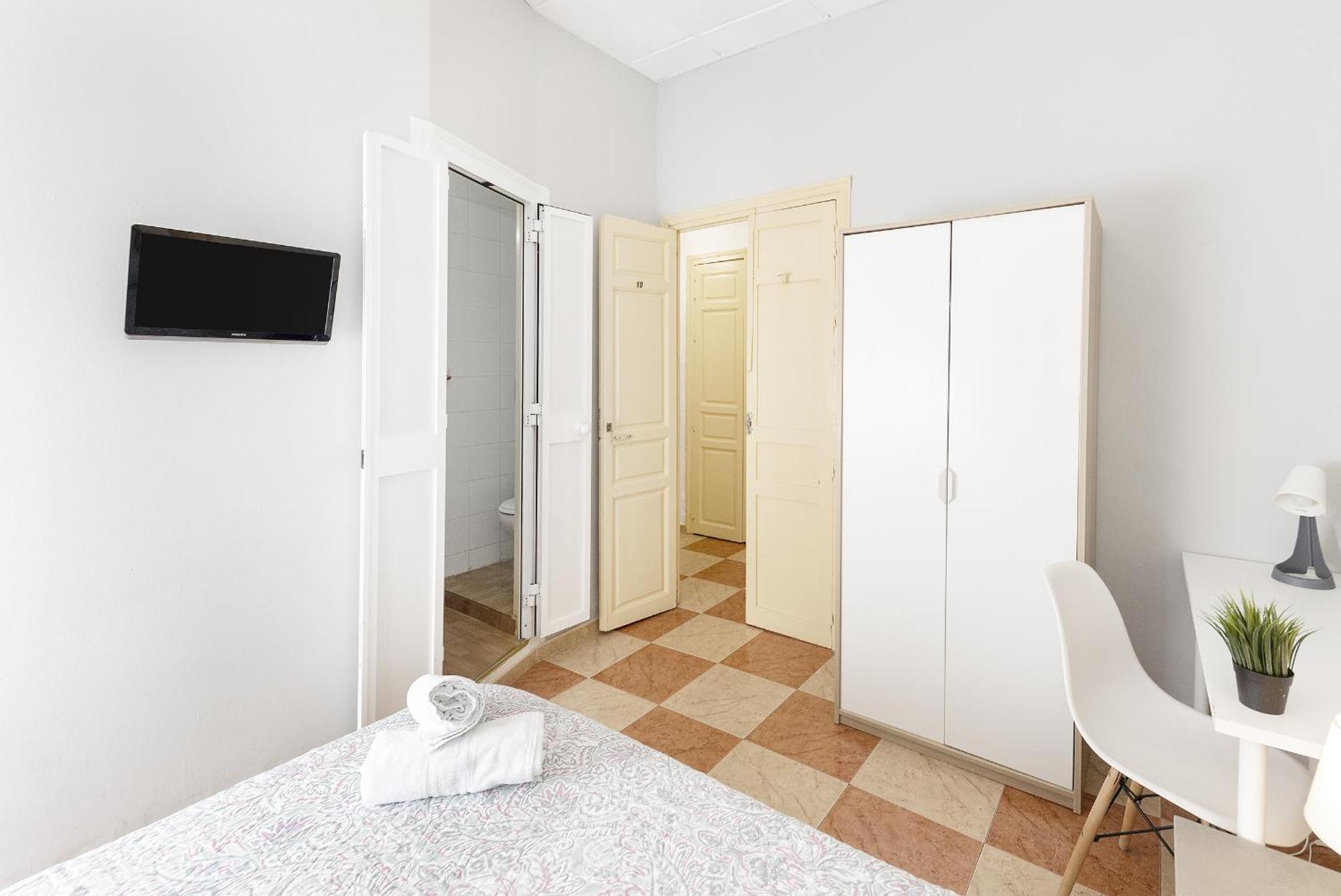Pension Riosol Sevilla Bagian luar foto